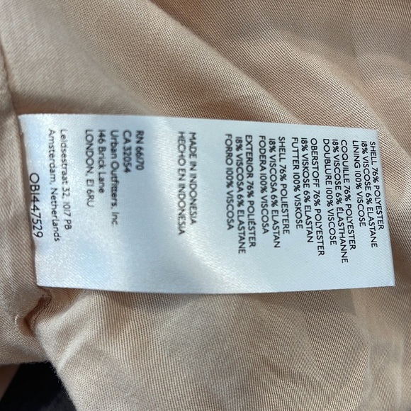 We the Free RARE FIND oversized Blazer in Camel color - Picture 9 of 9